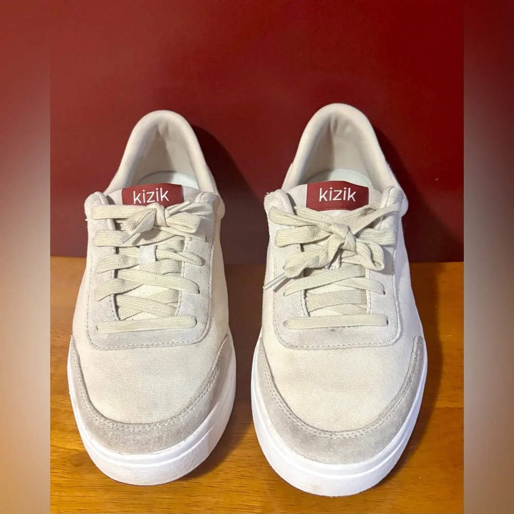 Kizik Hands Free Slip On Sneaker Unisex Crème Brûlée Women 10 Wide/ Men 8.5 Wide